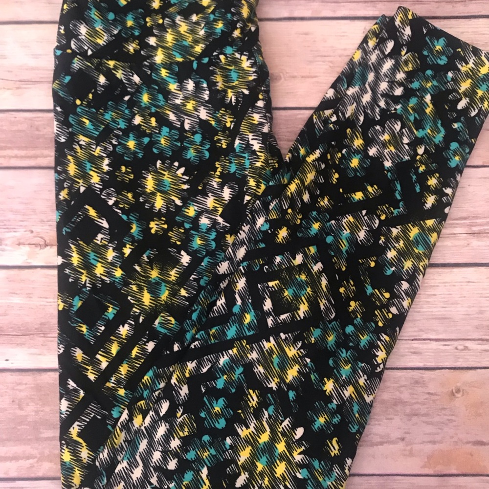 Brand New Lularoe Leggings os